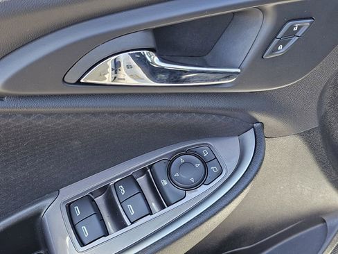 Used 2024 Chevrolet Malibu LT image 16