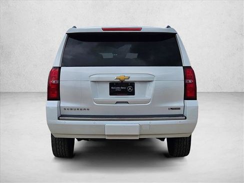 Used 2017 Chevrolet Suburban Premier RWD image 7