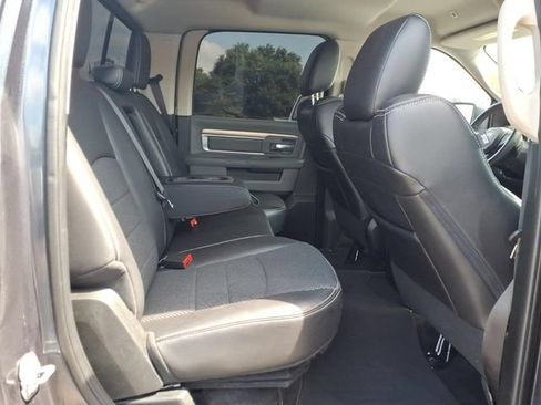 Used 2018 RAM 1500 Lone Star AWD/4WD image 17