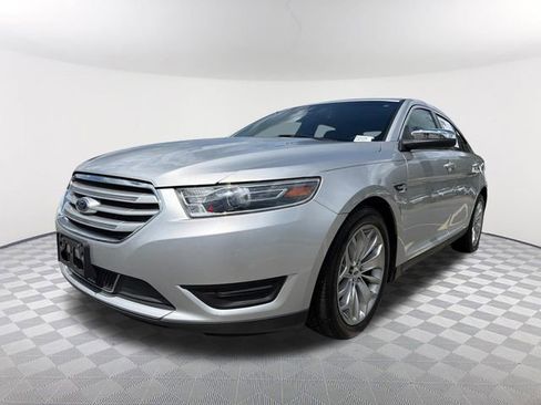 Used 2019 Ford Taurus Limited FWD image 1