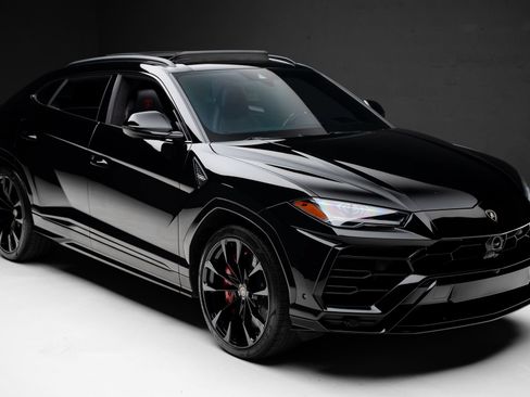 Used 2019 Lamborghini Urus AWD/4WD image 39