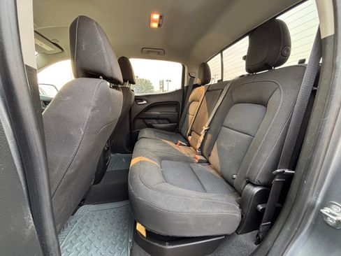 Used 2019 Chevrolet Colorado LT w/ LT Convenience Package AWD/4WD image 20
