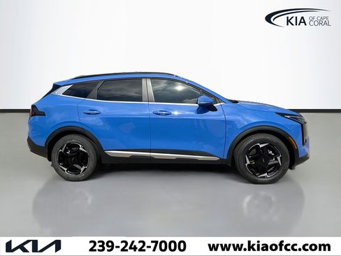 New 2026 Kia Sportage EX image 6