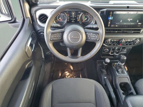 Certified 2024 Jeep Wrangler Sport S image 10