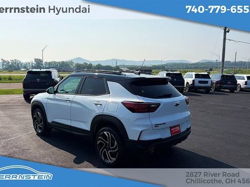 Used 2024 Chevrolet TrailBlazer RS AWD/4WD image 4