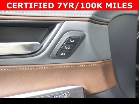 Used 2023 Toyota Venza XLE AWD/4WD image 28