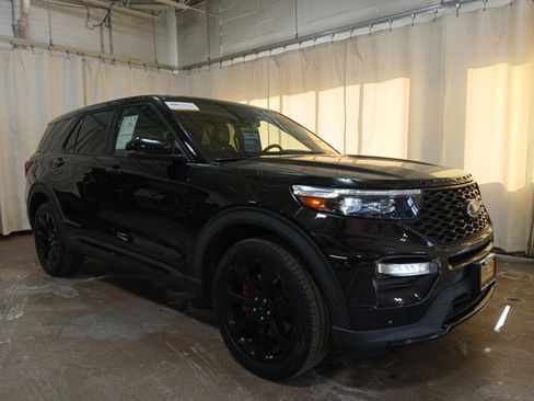 Certified 2022 Ford Explorer ST w/ Equipment Group 401A image 2