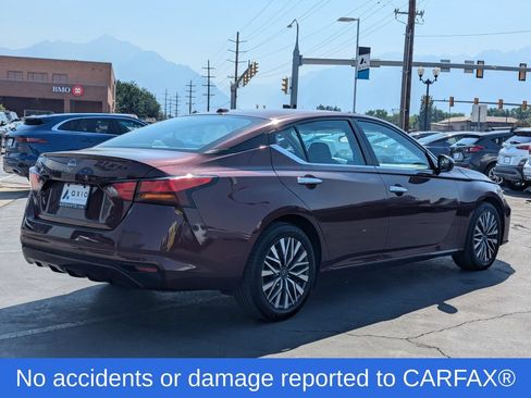 Used 2025 Nissan Altima 2.5 SV FWD image 4