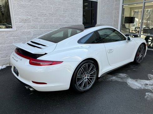 Used 2014 Porsche 911 Carrera 4S image 34