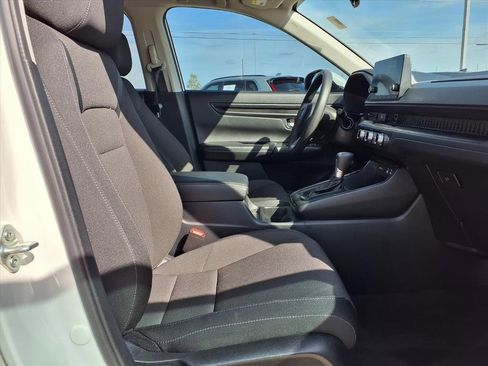 Used 2025 Honda CR-V EX image 14
