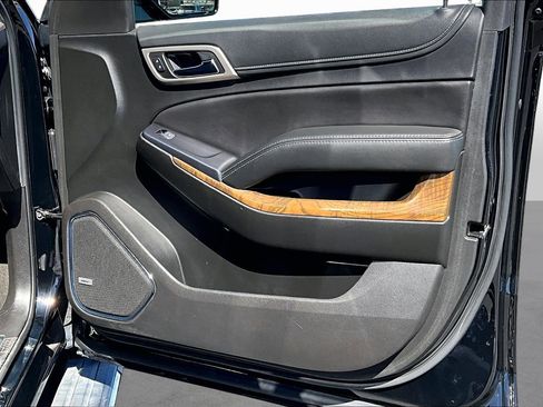 Used 2018 GMC Yukon XL Denali w/ Denali Ultimate Package image 14