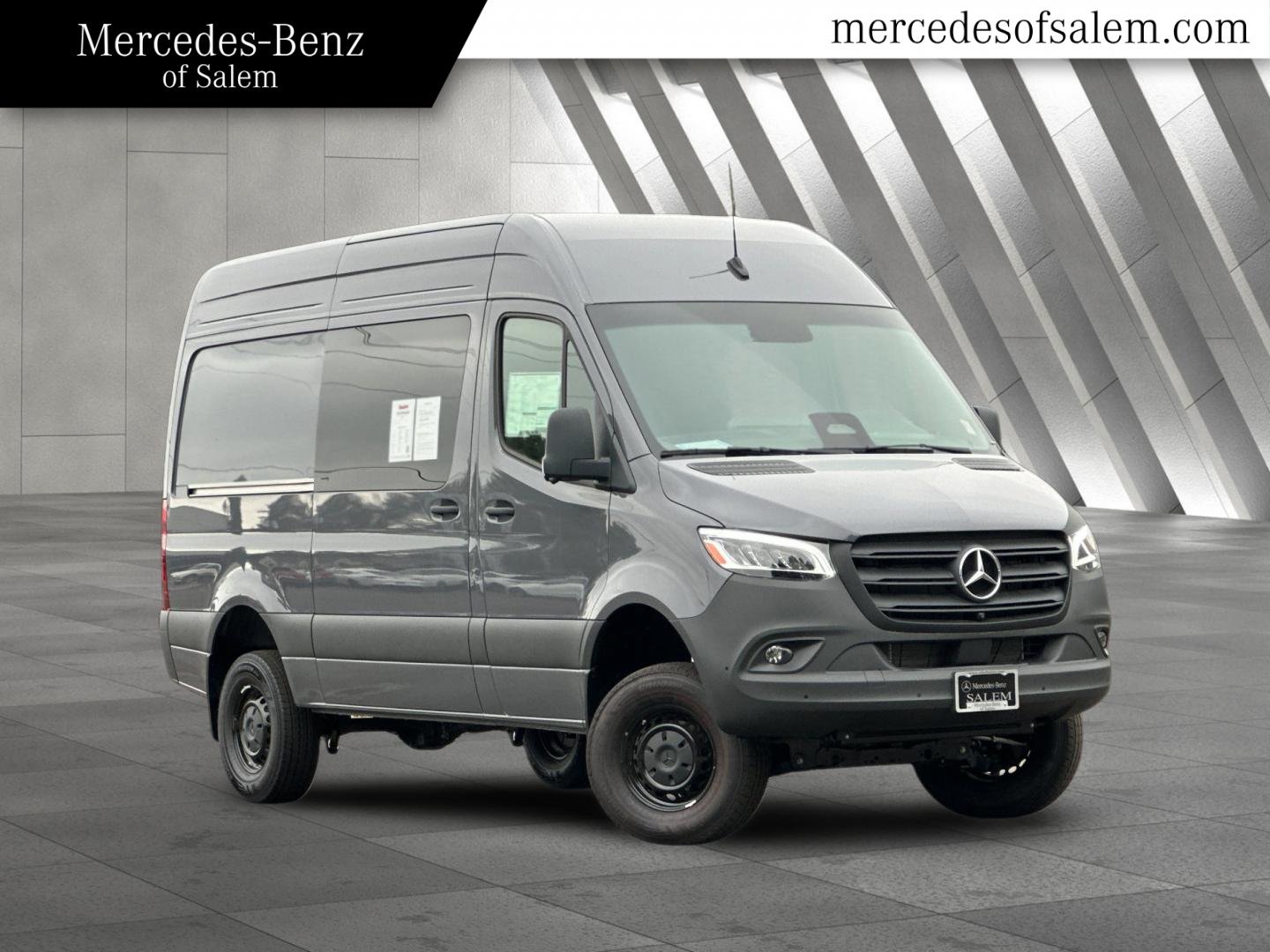 Used 2026 Mercedes-Benz Sprinter 2500 image 1