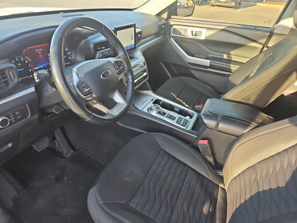 Used 2021 Ford Explorer XLT RWD image 15