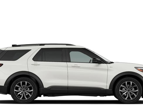 New 2026 Ford Explorer ST-Line w/ Premium Package RWD image 28