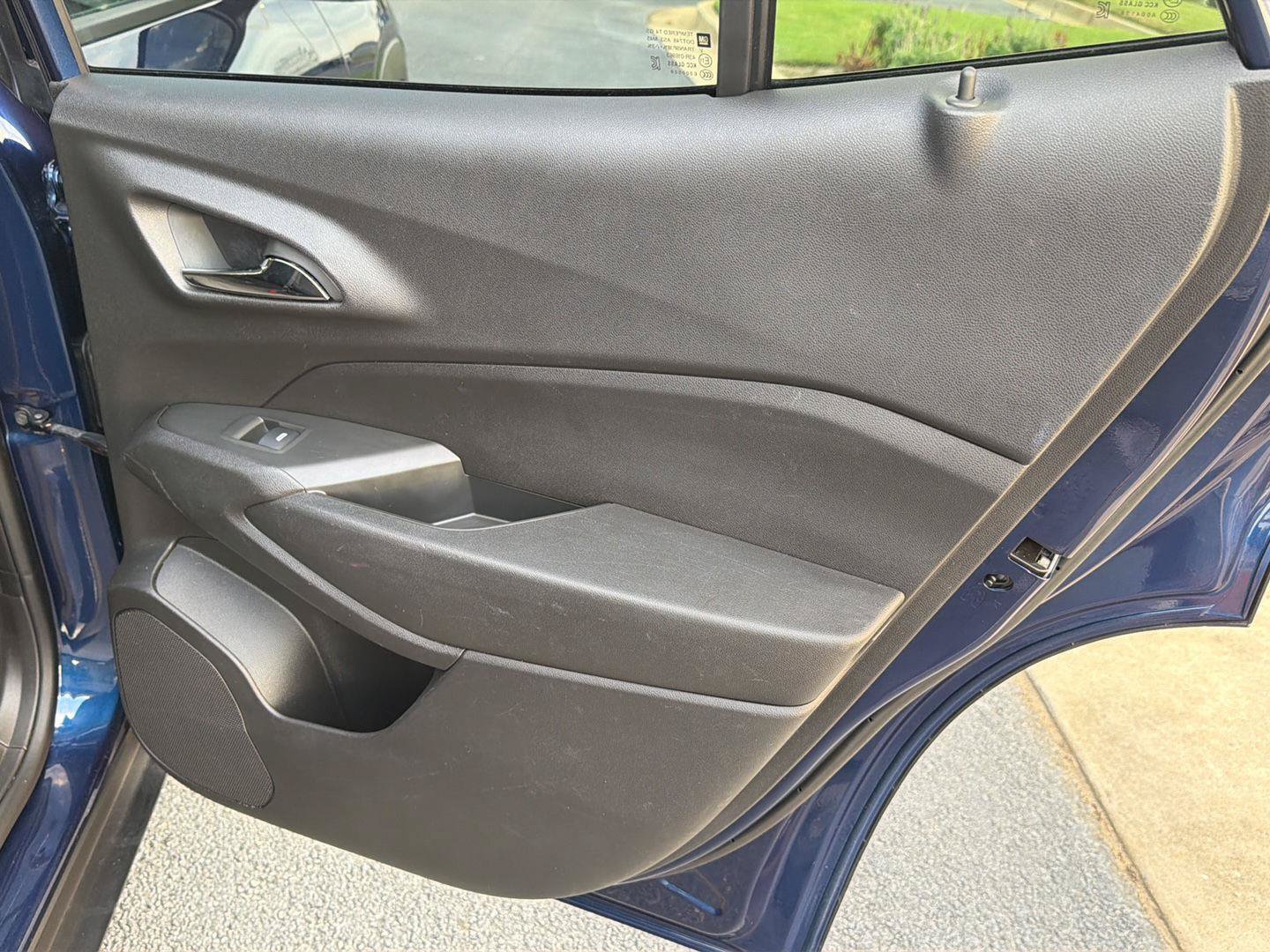Used 2024 Chevrolet Trax LT FWD image 15