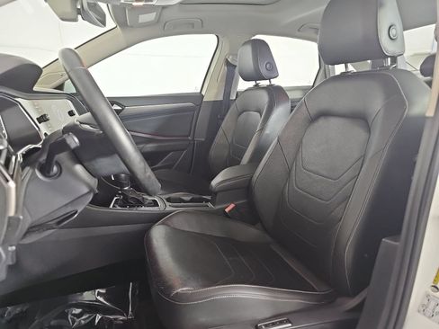 Used 2019 Volkswagen Jetta SEL Premium FWD image 14