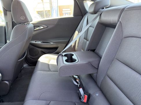 Used 2024 Chevrolet Malibu LT FWD image 18