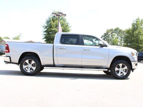 Used 2021 RAM 1500 Laramie AWD/4WD image 4