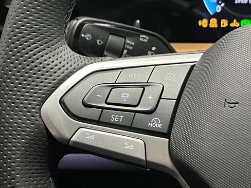 New 2026 Volkswagen Tiguan SEL R-Line image 27