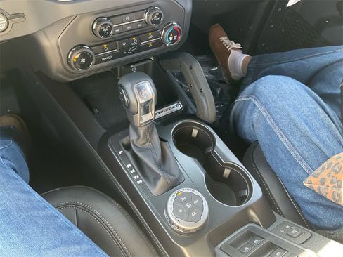 New 2025 Ford Bronco Big Bend w/ Black Diamond Package image 20