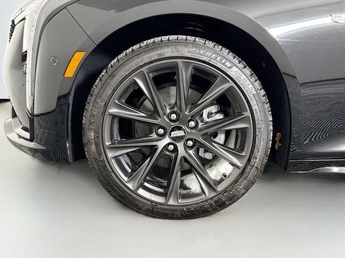 Used 2025 Cadillac CT5 Sport w/ Technology Package image 31