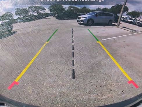 New 2026 Jeep Cherokee Laredo image 21