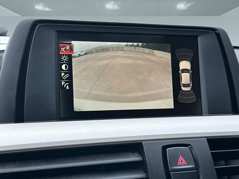 Used 2015 BMW 320i xDrive Sedan image 24