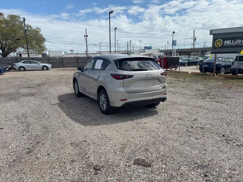 Used 2025 MAZDA CX-5 AWD 2.5 S w/ Select Package image 12