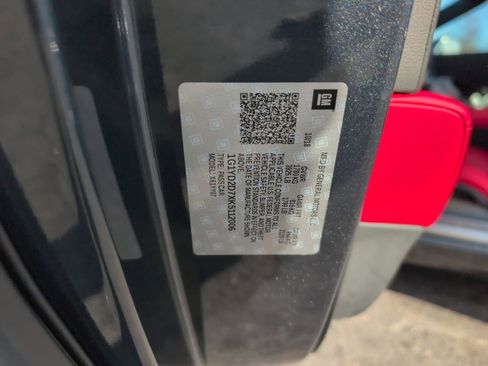 Used 2019 Chevrolet Corvette Stingray Coupe w/ 2LT Preferred Equipment Group image 32