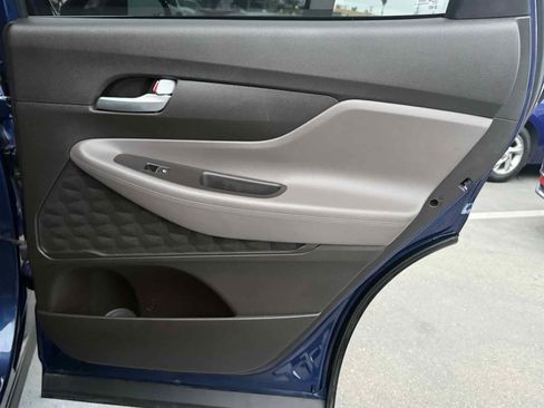 Used 2020 Hyundai Santa Fe SE image 54
