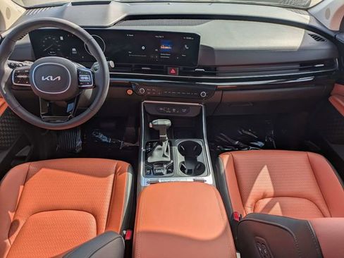 New 2026 Kia Carnival SX Prestige FWD image 16