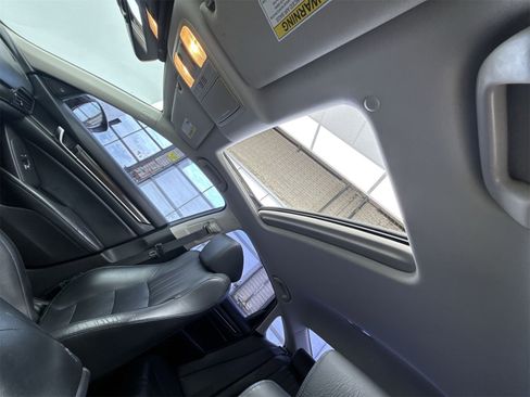 Used 2018 Honda Accord EX-L image 33