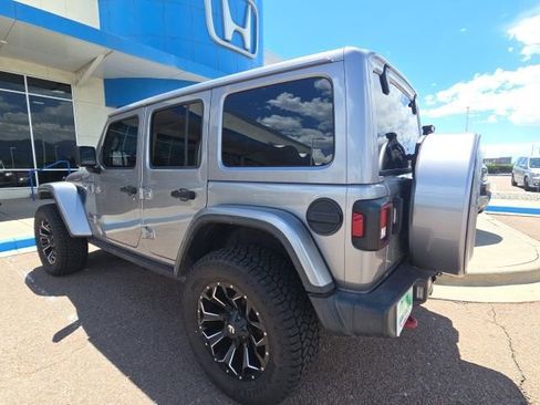 Used 2018 Jeep Wrangler Unlimited Rubicon AWD/4WD image 10