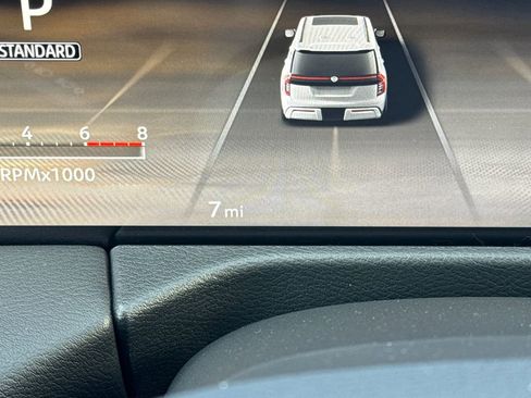 New 2026 Nissan Armada Platinum image 17