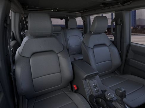 New 2026 Ford Bronco Outer Banks AWD/4WD image 11