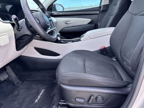 Used 2022 Hyundai Tucson SEL FWD image 18