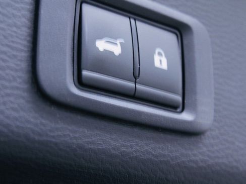 Used 2024 Mitsubishi Outlander SEL image 23