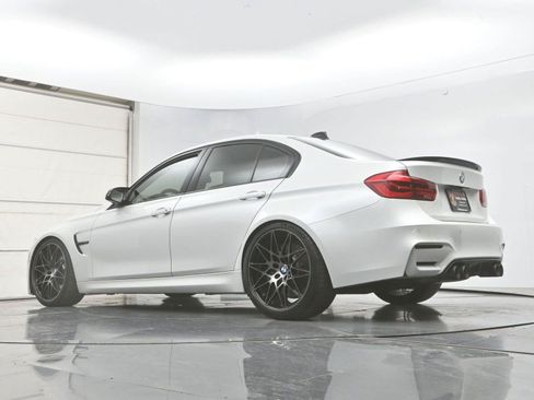 Used 2018 BMW M3 RWD image 33