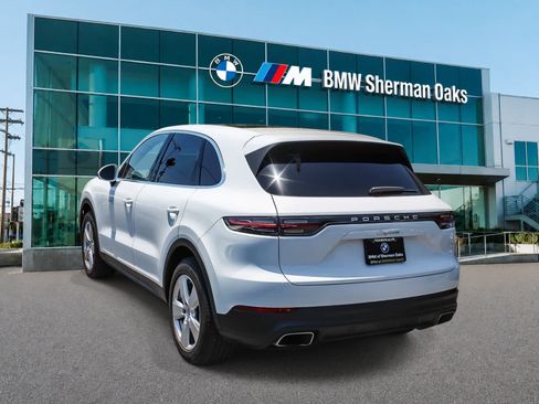 Used 2023 Porsche Cayenne Platinum Edition AWD/4WD image 6