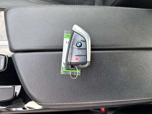 Used 2018 BMW 540i xDrive AWD/4WD image 26