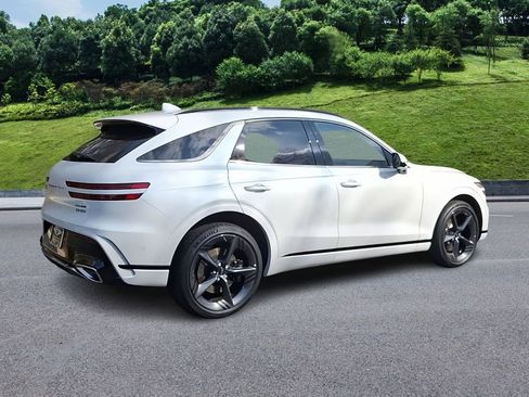 Certified 2026 Genesis GV70 3.5T Sport Prestige image 8