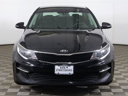 Used 2017 Kia Optima LX w/ Convenience Package FWD image 8