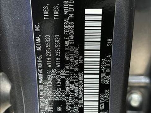 Used 2021 Toyota Highlander XSE FWD image 26