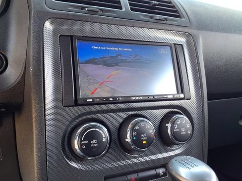 Used 2014 Dodge Challenger R/T RWD image 15