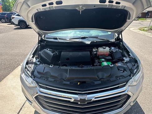 Used 2018 Chevrolet Traverse Premier w/ LPO, 'HIT The Road' Package AWD/4WD image 21