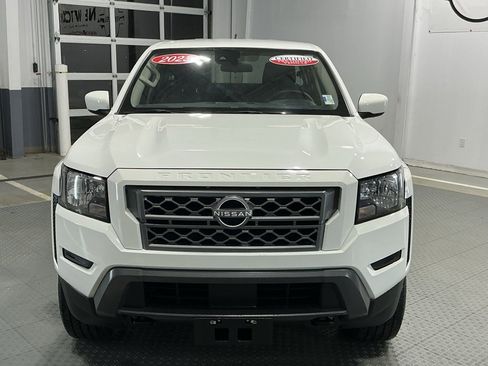 Used 2023 Nissan Frontier SV image 30