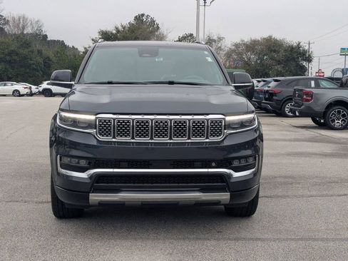 Used 2024 Jeep Grand Wagoneer Series III AWD/4WD image 8