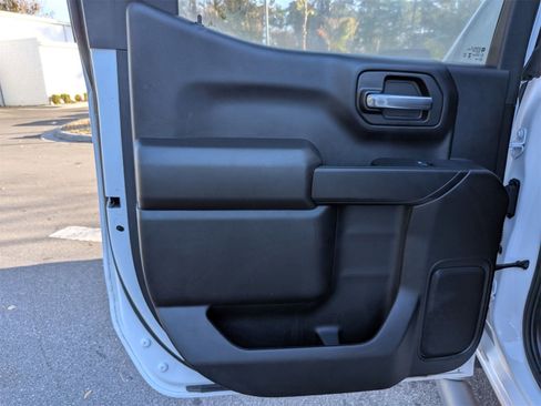 Used 2024 Chevrolet Silverado 1500 Custom image 26