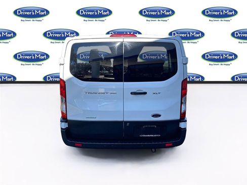 Used 2023 Ford Transit 350 XLT image 4