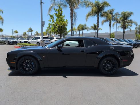 Used 2023 Dodge Challenger R/T Scat Pack RWD image 6